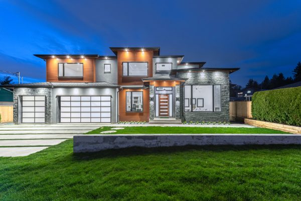 420-montgomery-st-coquitlam-360hometours-01